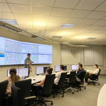 Der Kraftwerksimulator in Lübbenau wird vorgestellt.