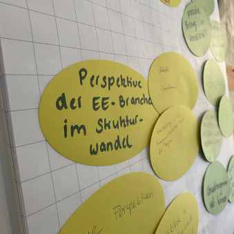 Erste Erwartungen und Gedanken zur Zukunftsvision für die Lausitz werden festgehalten. 