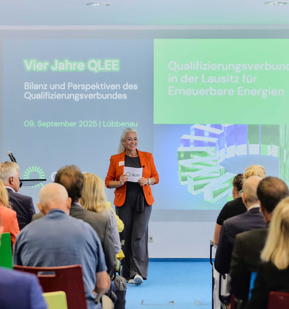QLEE 27_klein